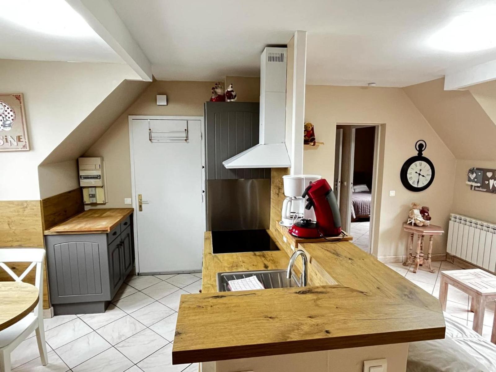 Chez Fifille Appartement Dans Honfleur Parking Prive Exterior foto